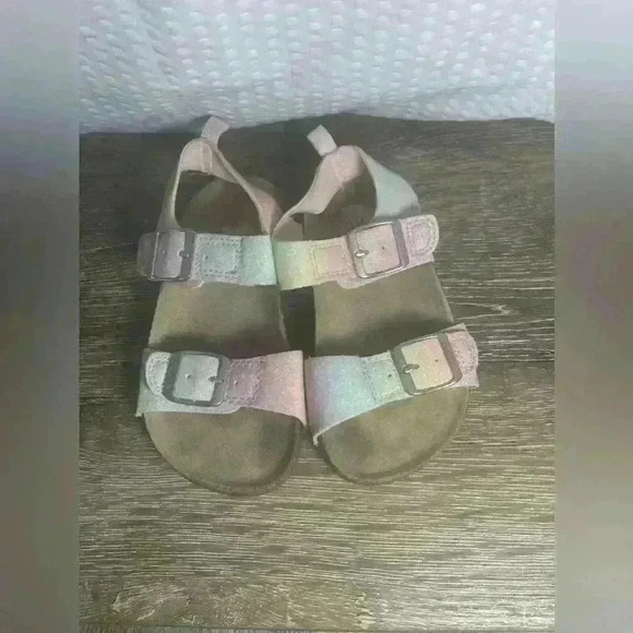 Carter’s 10 Little Girl Sandals - Picture 3 of 4